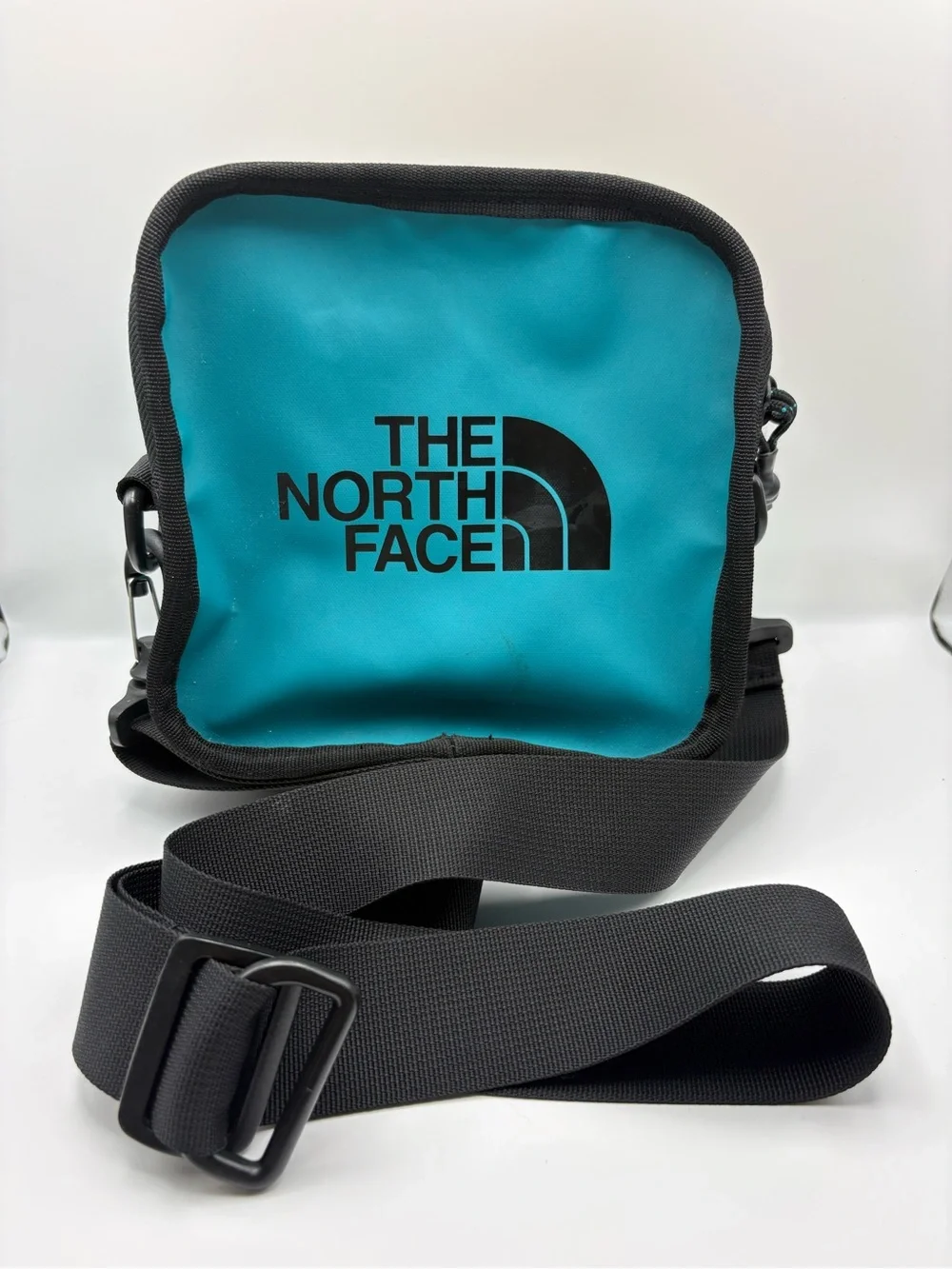 The North Face Explore Bardu II Crossbody Bag Banff green and black logo